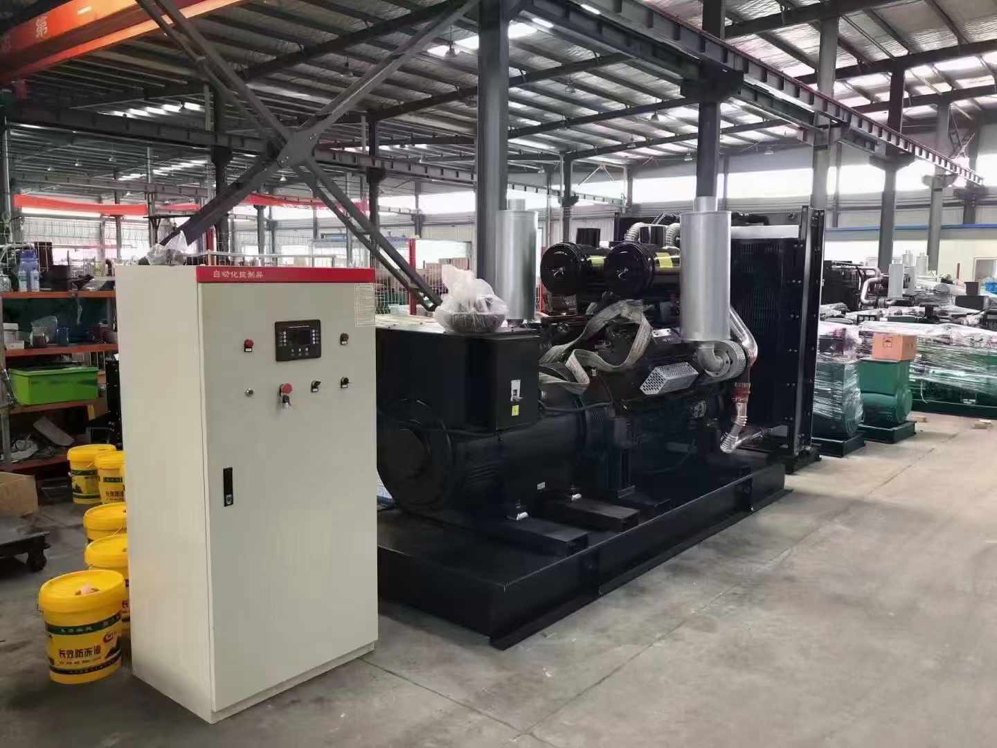 兴安柴油发电机运行时的噪音和振动水平如何？