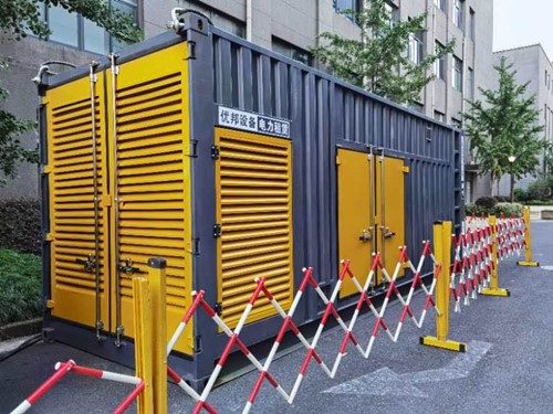 兴安如何使用转速表检查发动机的转速？